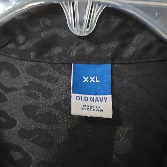 Old Navy Leopard Pattern Button Up Shirt Long Sleeve Collared Black Size XXL - Picture 4 of 7